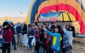 Celebration after balloon flight